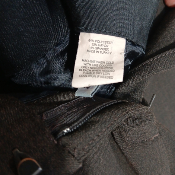 Express The Editor Rayon Blend Cropped Culottes Bermuda Shorts Trousers 0 Xs EUC - Picture 7 of 9